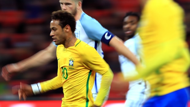 Brazil - Argentina: Khi Neymar đấu "Argentina tập thể"